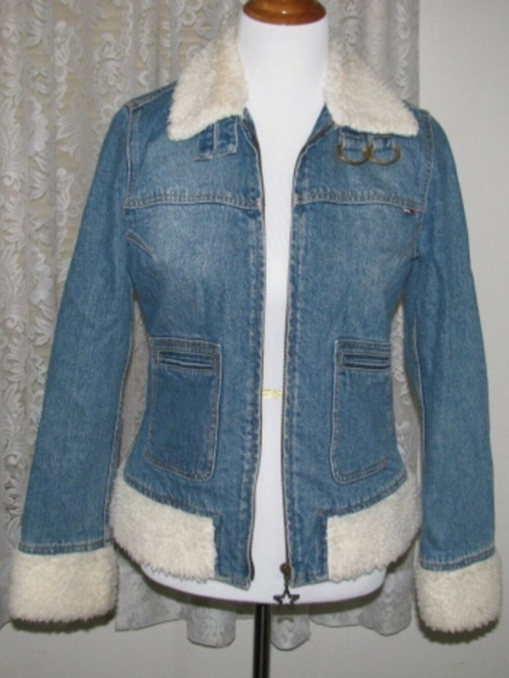 BLUE DENIM Faded JEAN JACKET Size Small Tommy Jeans